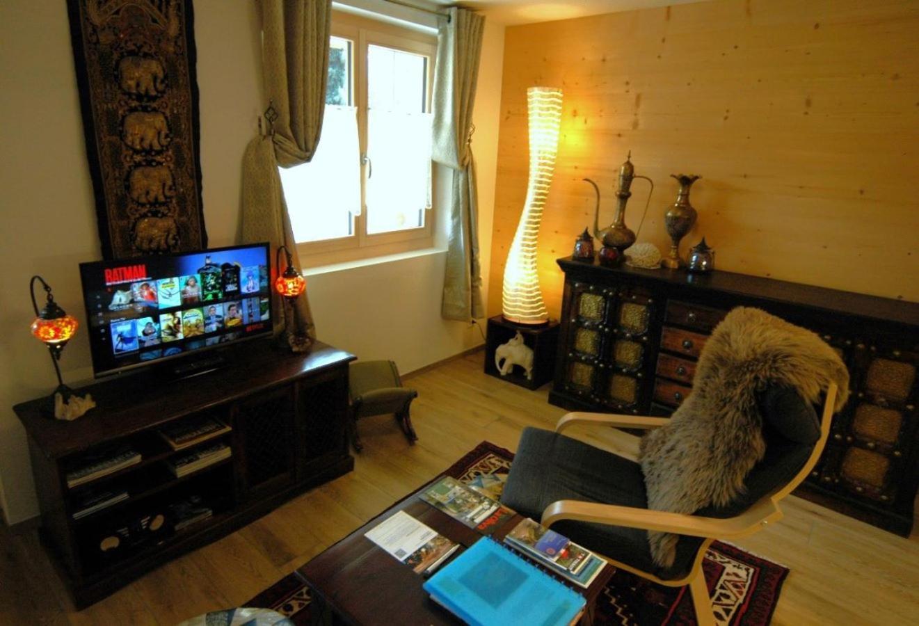 Large Deluxe Studio For 2 - Chalet Lovo Lenk im Simmental Exterior foto